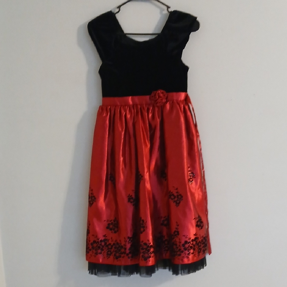 Jona Michelle Elegant Black and Red Dress